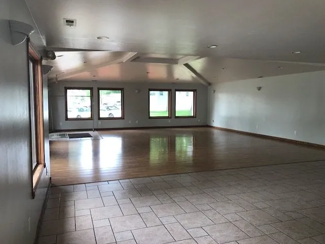 Point West Manufactured Home Community Picture 8