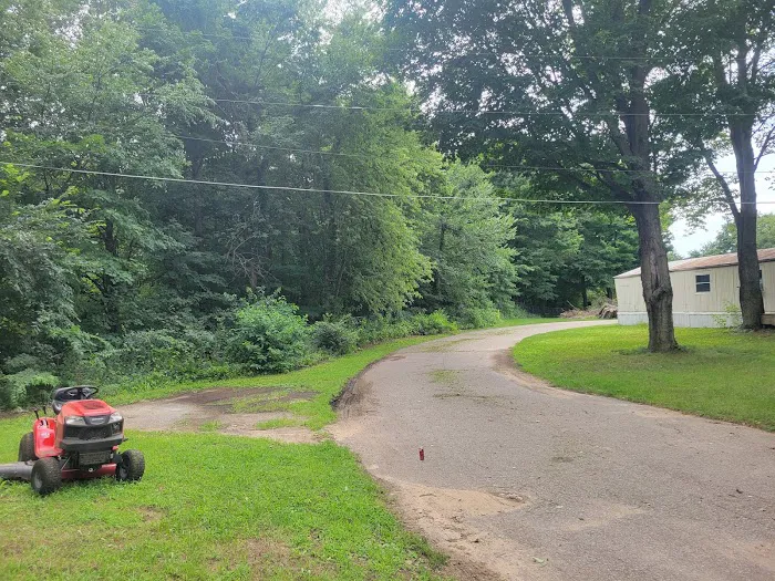 Country Acres MHC Picture 8