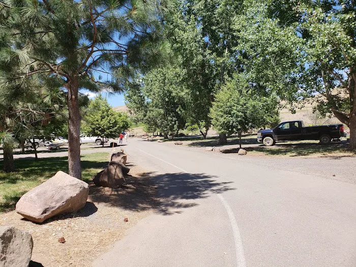 MANN CREEK CAMPGROUND Picture 9
