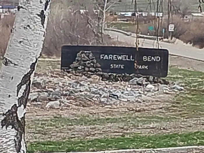 Farewell Bend Campground Picture 1