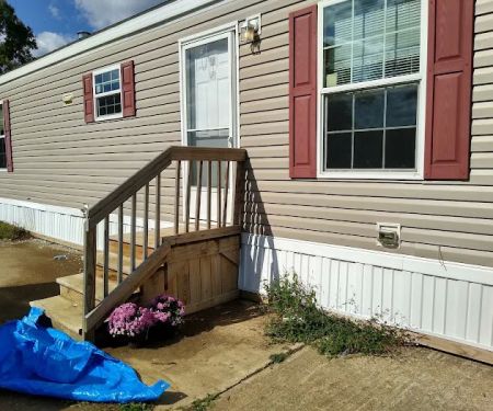 Oak Meadows Mobile Home Community