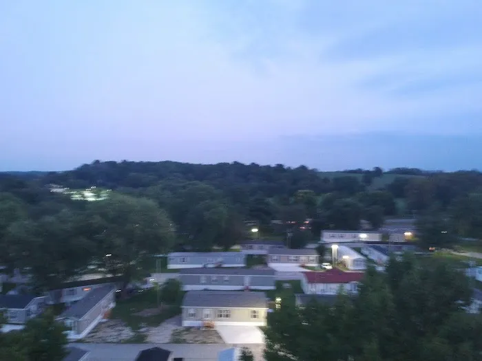 Oak Meadows Mobile Home Community Picture 2