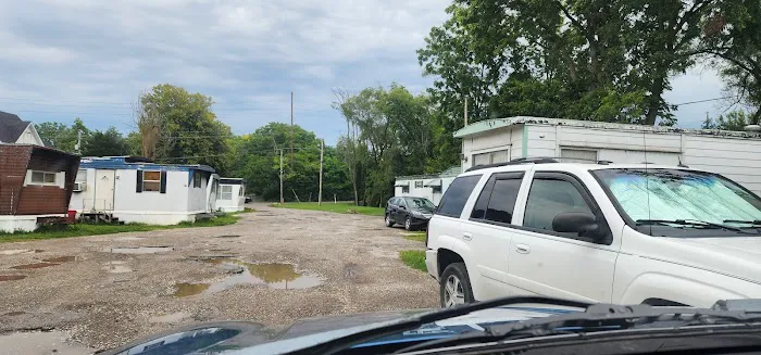 Bullfrog Mobile Home Park Picture 7