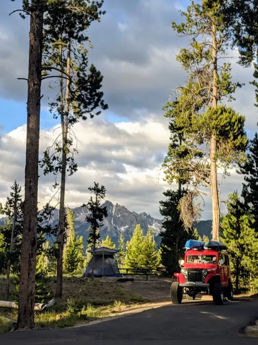 Glacier View Campground Picture 4