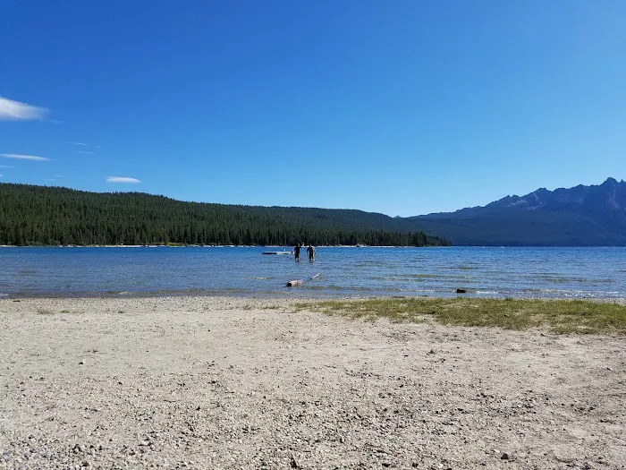 Glacier View Campground Picture 2