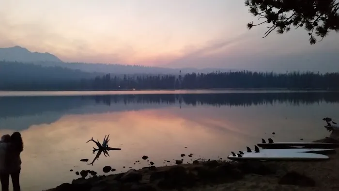 OUTLET CAMPGROUND Picture 3