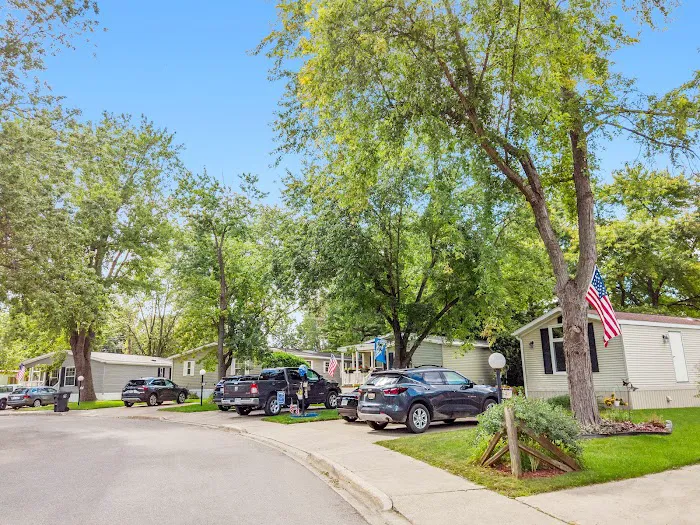 The Woodlands Manufactured Home Community Picture 7