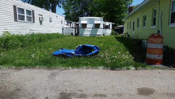 Twin Pines Mobile Home Community Picture 6