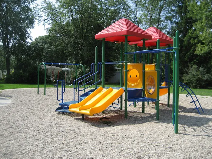 White Oak Estates Picture 2