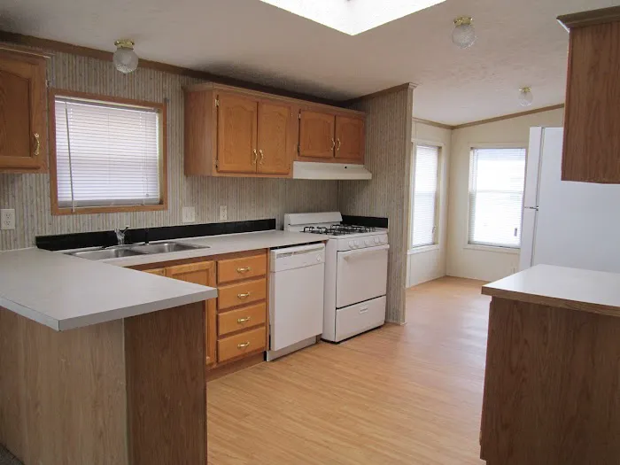 White Oak Estates Picture 7