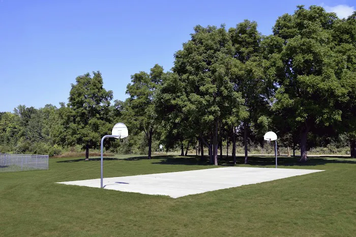 Maple Run Manufactured Home Community Picture 3