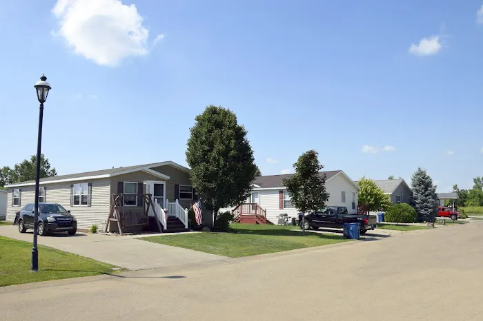 Maple Run Manufactured Home Community Picture 10