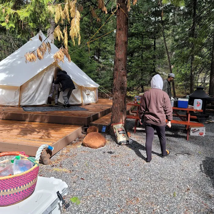 Living Springs Resort Picture 8