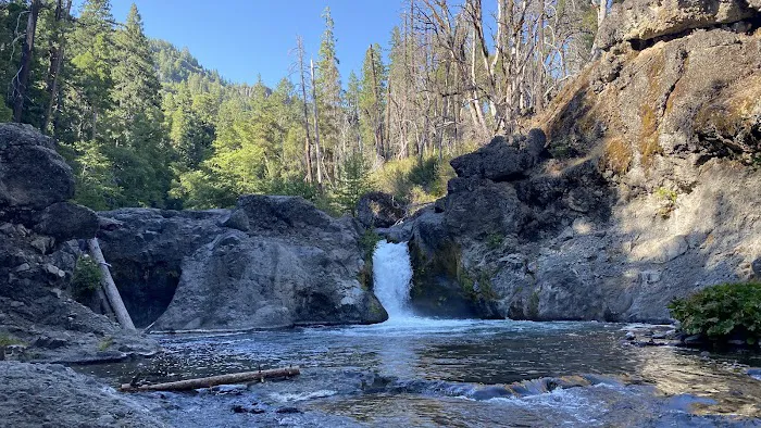 Summit Lake Campground Picture 6