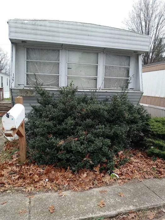 Gunther Mobile Court & Sales Picture 2