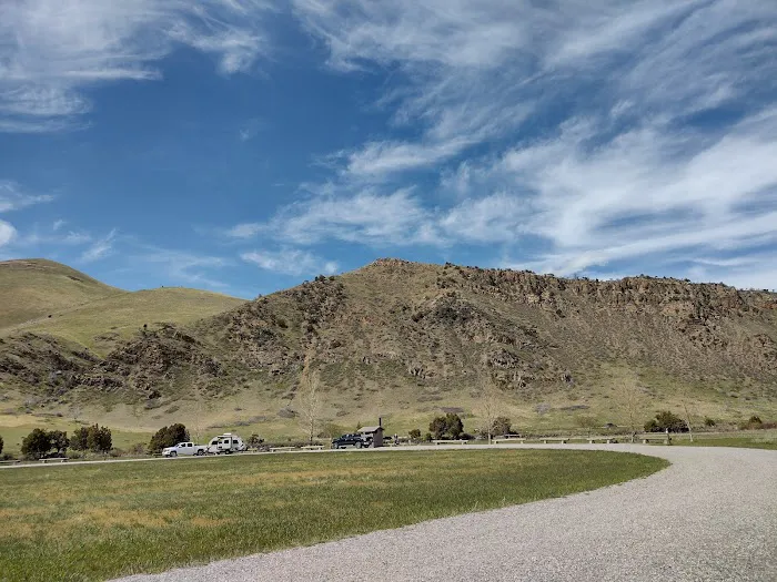 Red Mountain Campground Picture 2