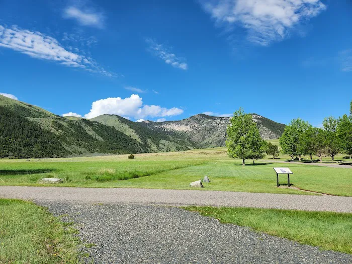Lewis & Clark Caverns Campground Picture 10