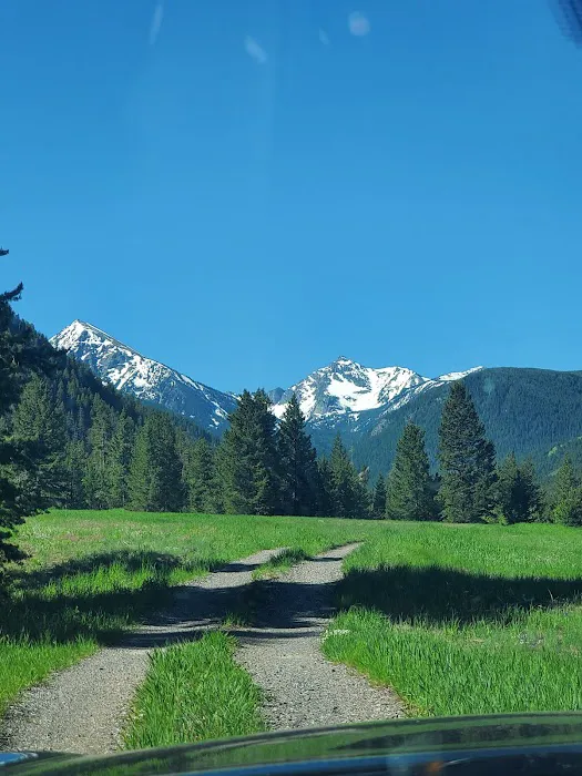 Spanish Creek Cabin Picture 1