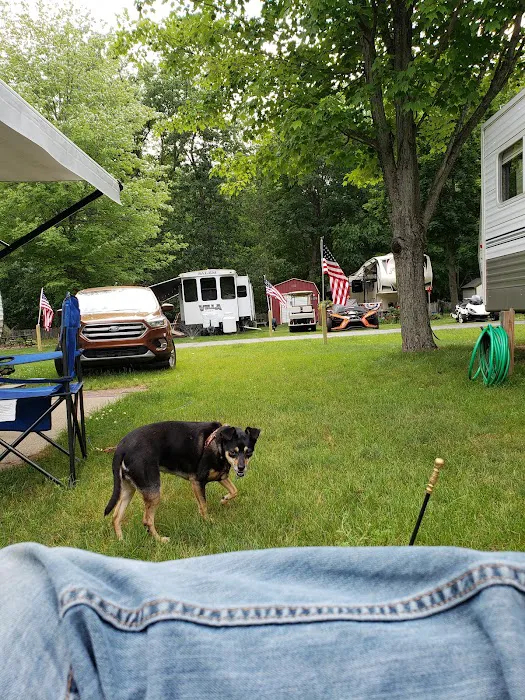 Hess Lake RV & MHP Picture 10