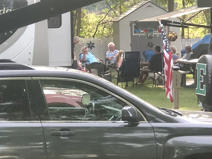 Hess Lake RV & MHP Picture 8