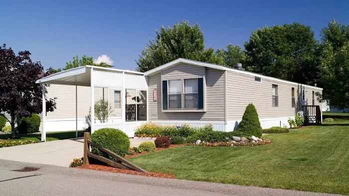 Knollwood Estates Picture 5