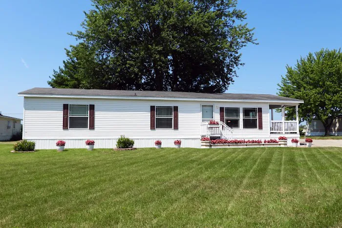 Spring Lake Manufactured Housing Community Picture 8