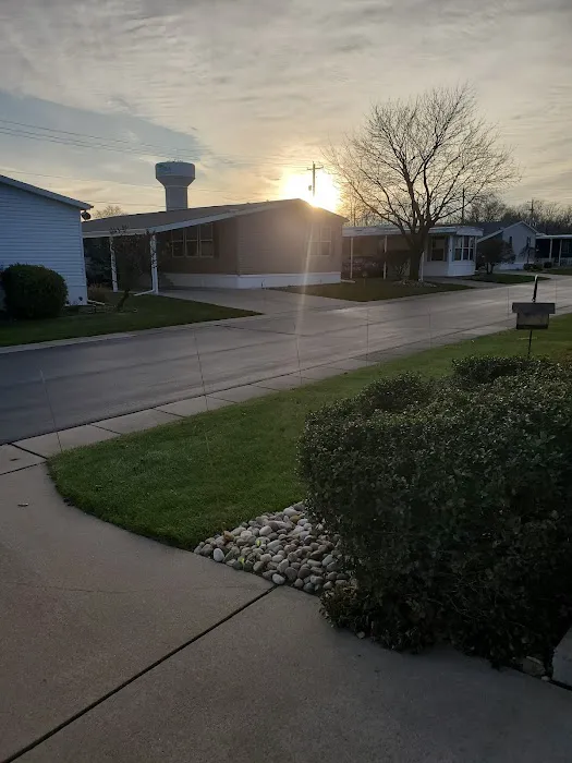 Lakeshore Estates Picture 1