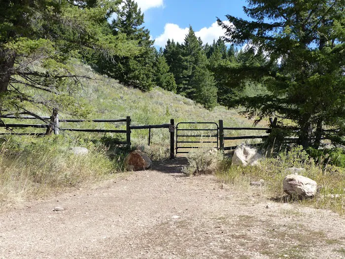 Mill Creek Trailhead & Campground Picture 5