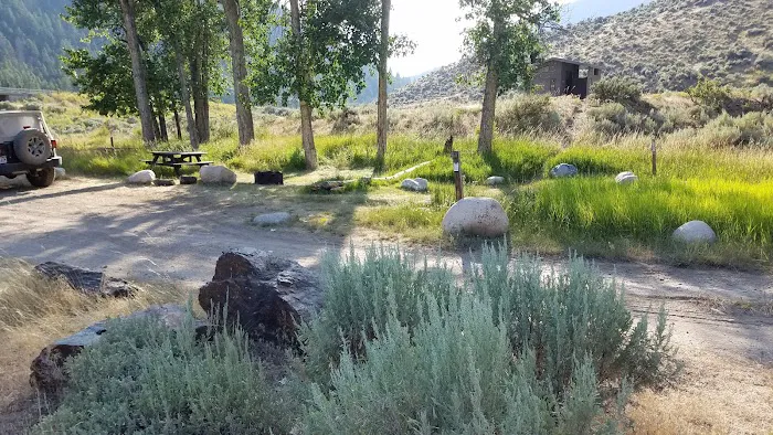 Whiskey Flat Campground Picture 1