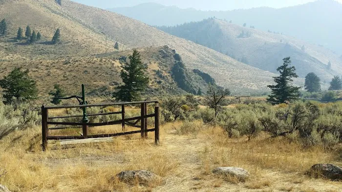 Holman Creek Campground Picture 3