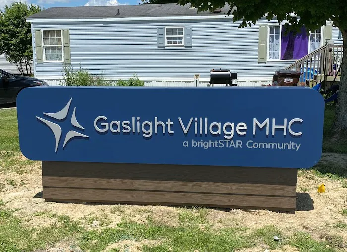 Gaslight Village Manufactured Home Community Picture 10