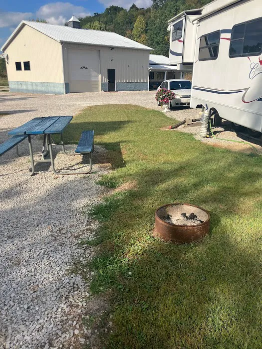 801 Pitstop RV Camping Picture 2