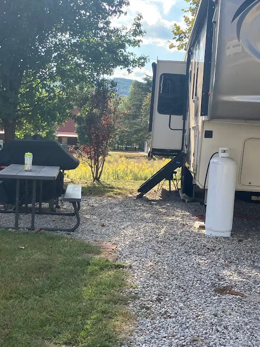 801 Pitstop RV Camping Picture 3