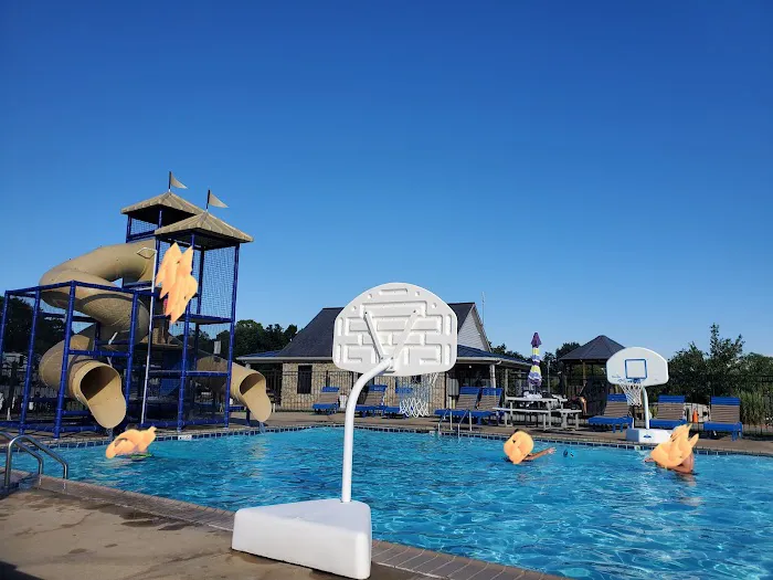 Whispering Hills RV Park Picture 2