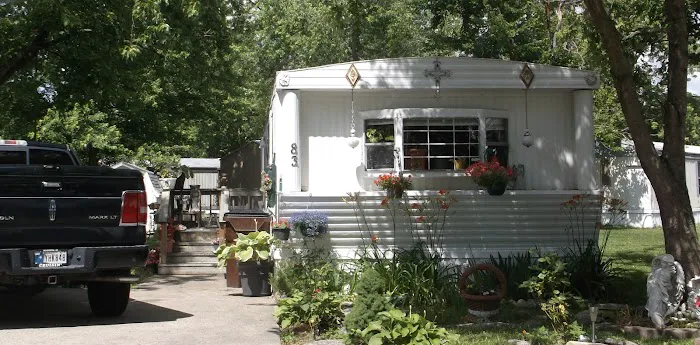Madison Village Manufactured Home Community Picture 1