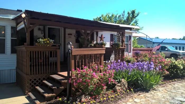 Madison Village Manufactured Home Community Picture 5