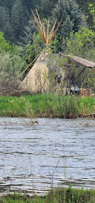 Teepees by the River Picture 3
