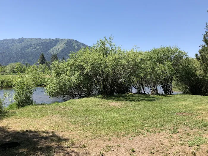 Middle Fork Campground Picture 7
