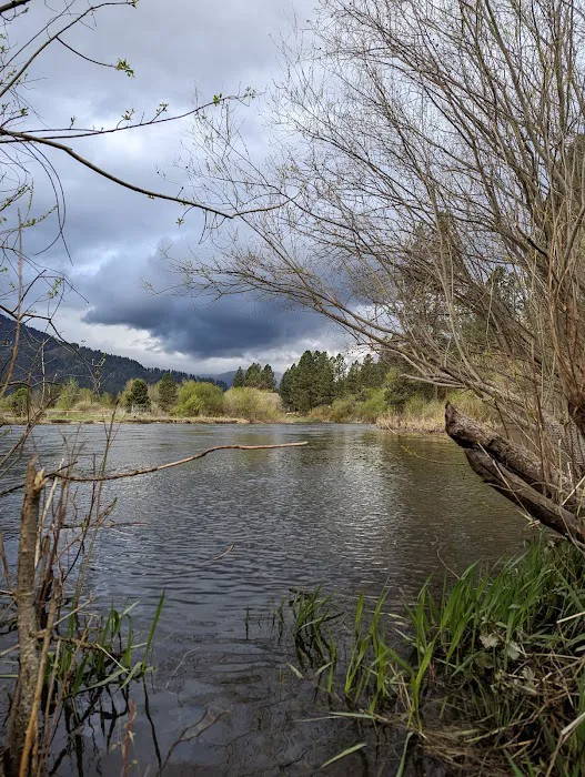 Middle Fork Campground Picture 3