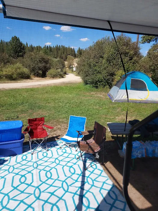 Riverpond Campground Picture 7