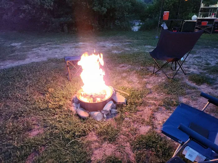 Riverpond Campground Picture 8