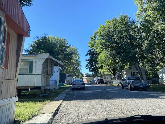 Gonzalez Mobile Home Park Picture 2