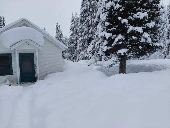 Beaver Creek Cabin Picture 9