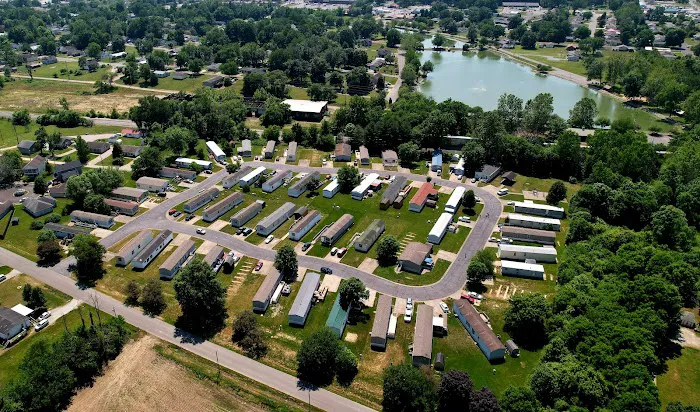 Rosewood Pointe Mobile Home Park Picture 3