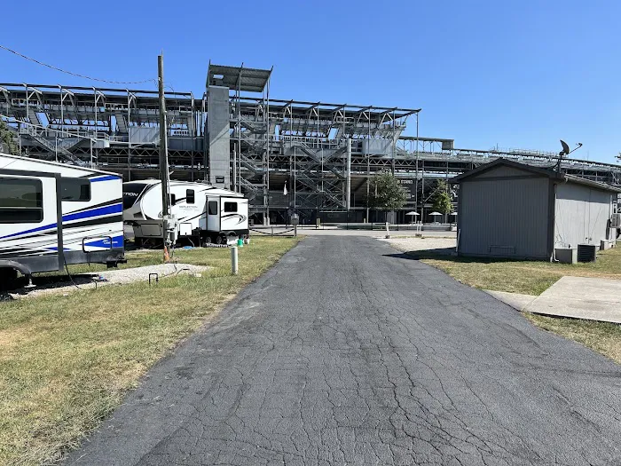Speedway RV Park Picture 10