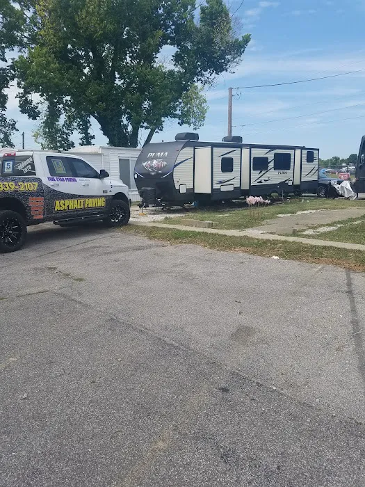 Wilcox Mobile Home Park Picture 9