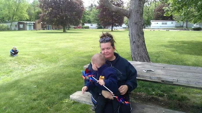Kearsley Lake Terrace Picture 3