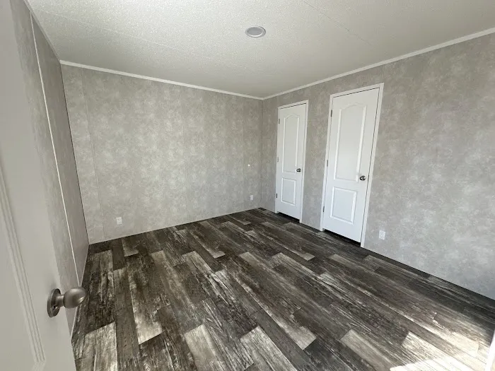 Roseville Mobile Home Park Picture 4