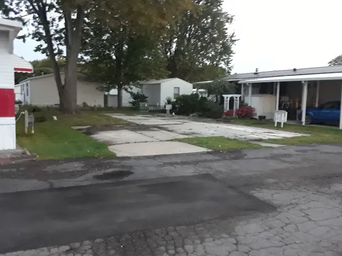 Harrison Court Inc Picture 2