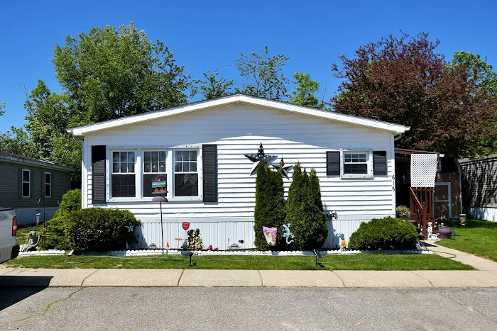 Kingsbrook Estates Picture 6